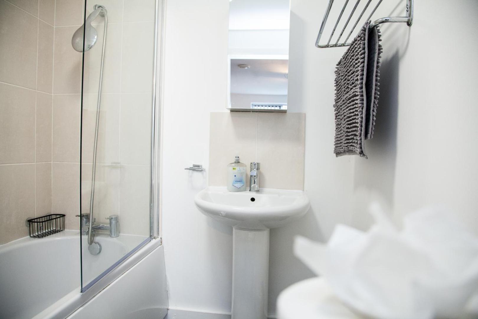 Penthouse - Liverpool City Centre - Nhs Stays - Liverpool Royal Hospital Екстер'єр фото