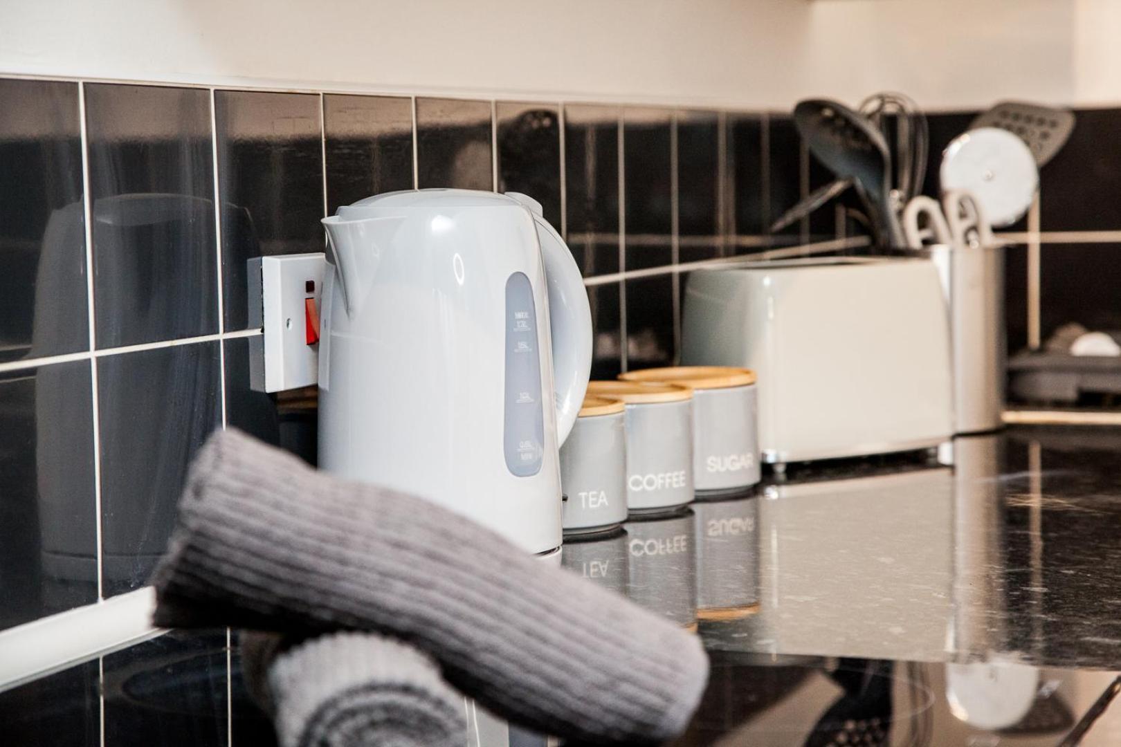 Penthouse - Liverpool City Centre - Nhs Stays - Liverpool Royal Hospital Екстер'єр фото